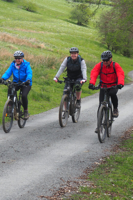 Peak District Highlights eBike Tour - Exploring the Curated Routes and Scenic Trails