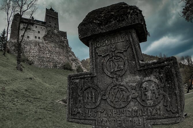 Peles Castle, Bran Castle & Rasnov Fort. private tour from Brasov - Rasnov Fortress: Panoramic Views and Heritage