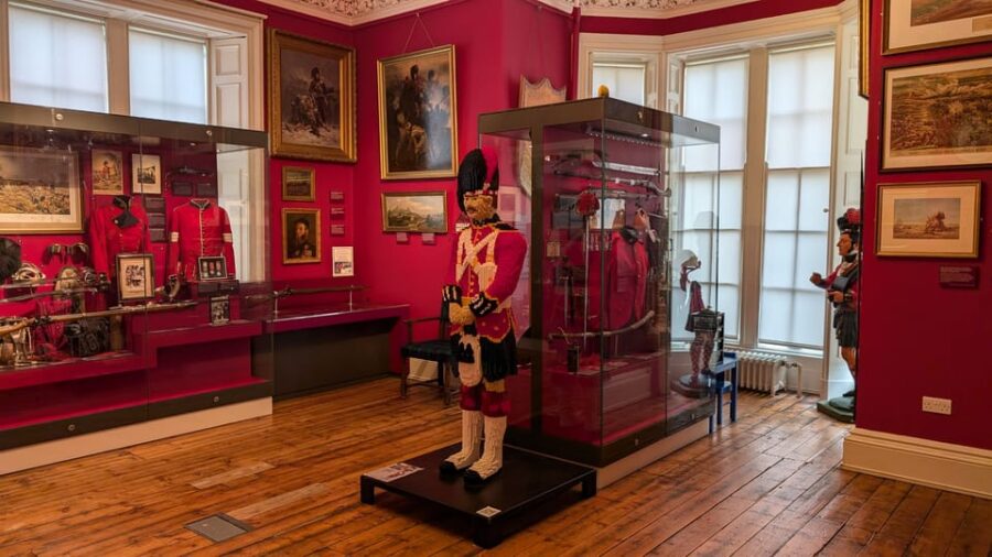 Perth: The Black Watch Castle and Museum Entry Ticket - Discovering the 12 Galleries of The Black Watch