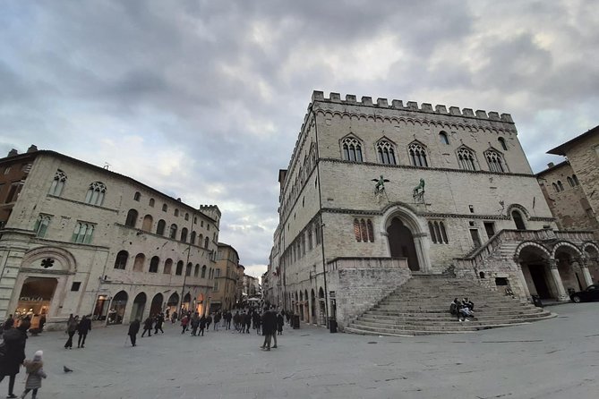 Perugia Private Walking Tour with licensed guide - Key Points