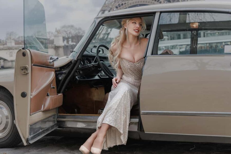 PHOTO Tour Paris: Luxury Photoshoot & Vintage Car Ride - Starting Point: Pont de Bir-Hakeim