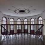 Photographic city tour through Hamburg's UNESCO World Heritage Site - Meet at the Chilehaus: The Tour Starts in an Iconic Hamburg Landmark