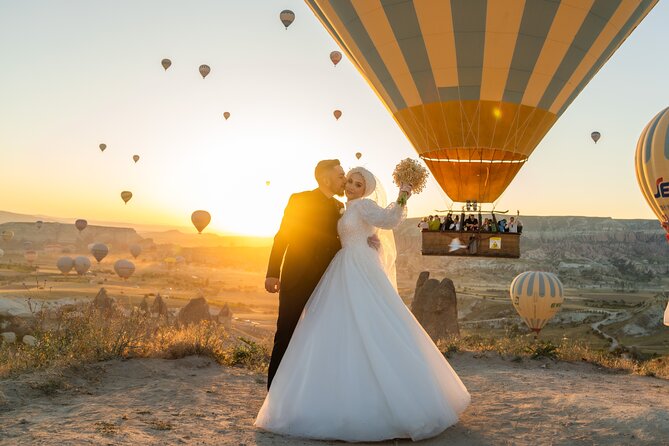 Photoshoot Experience in Cappadocia with Flying Dress - Visiting the Hot Air Balloon Flight Area at Sunrise