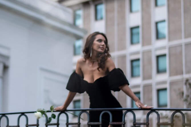 Photoshoot in Madrid - Experienced Photographer with a Warm, Friendly Approach