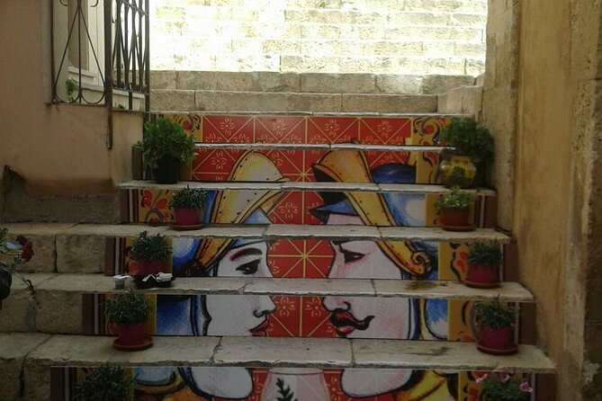 Piazza Armerina e Caltagirone - The Route from Catania to Piazza Armerina and Caltagirone