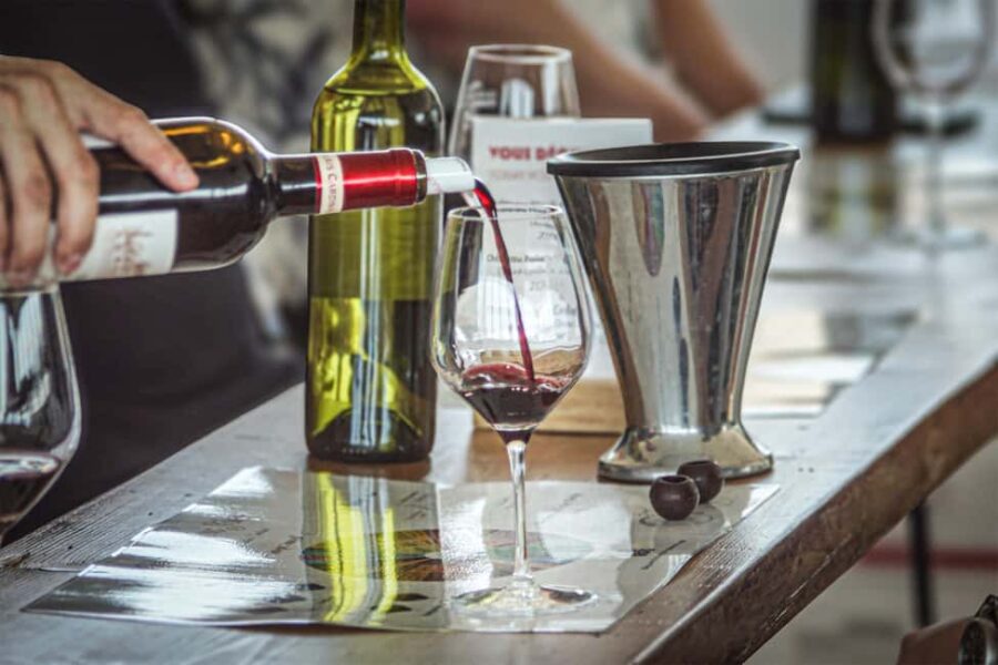 Picnic at the Château Palais Cardinal - Starting at Château Palais Cardinal in Saint-Émilion