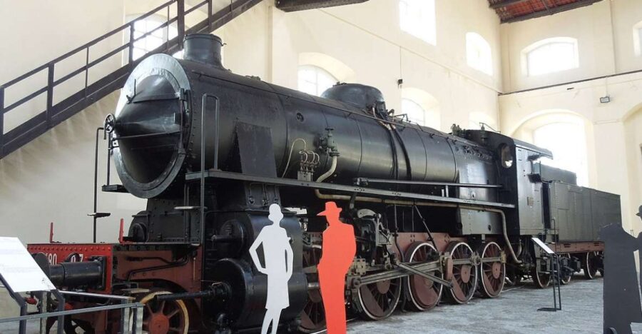 Pietrarsa Railway Museum Guided Tour & Transfer - Convenient Train Transfers from Naples and Pompeii