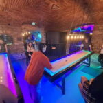 Ping pong or shuffleboard for up to 6 players - How the 60-Minute Game Session Works