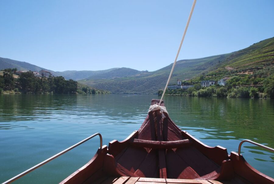 Pinhão: 2-Hour Rabelo Boat Tour with Audio Guide - The Unique Charm of Traditional Rabelo Boats