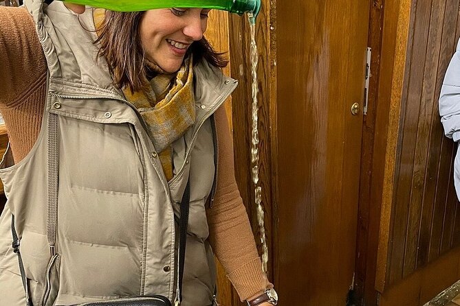 Pintxo Lunch Tour in San Sebastián: A Unique Culinary Experience - The Role of the Expert Guide and Insider Knowledge