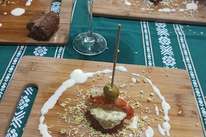 Pintxo Workshop and Fest in the secret kitchen - Booking and Practical Considerations