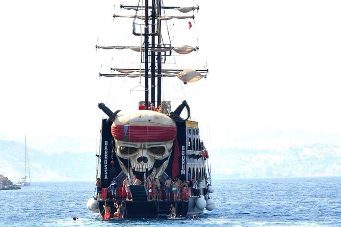 Pirate Boat Trip from Bodrum Incl. Lunch and Drinks - Scenic Stops for Swimming and Sightseeing