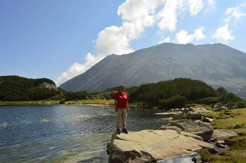 Pirin National Park: Glacial Lakes and Jagged Peaks Day Trip - Exploring the Banderitsa Lakes Cirque