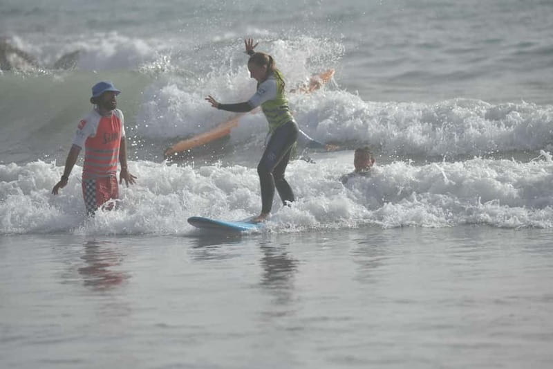 Playa de Las Americas: Surfing Lesson with Photo Analysis - What the 2.5-Hour Surfing Lesson Includes
