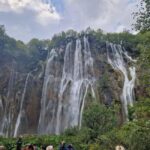 Plitvice: Plitvice Lakes Guided Tour with Boat Ride - The Role of Our Guides: Knowledge and Personal Attention