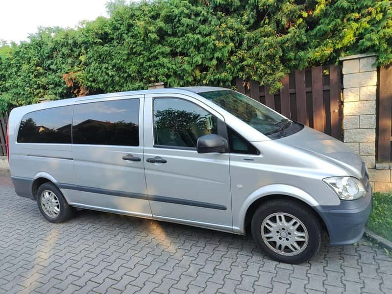 Plzen: Pilsner Urquell Brewery & City Tour - Visiting the Pilsner Urquell Brewery: A Guided Tour