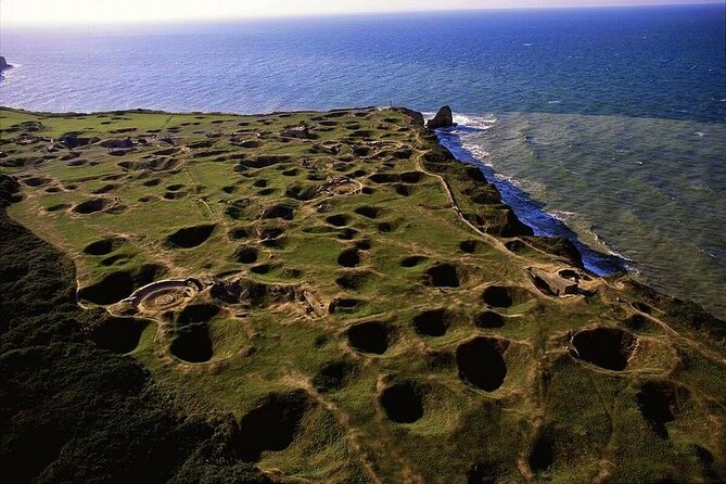 Pointe du Hoc, Omaha beach from Paris aboard a van (Private Tour) - Visiting Pointe du Hoc: Cliffs and German Bunkers