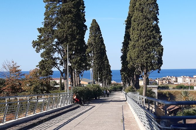 Pompeii and Herculaneum full immersion - Discovering Herculaneum’s Shoreline and Residences