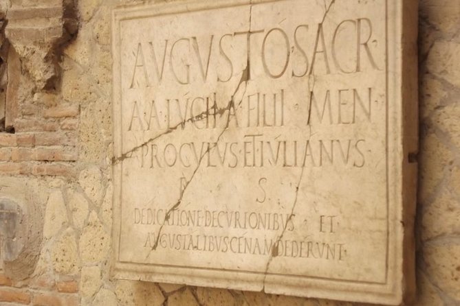 Pompeii and Herculaneum Skip-the-Line Full Day Tour with a Private & Local Guide - Meet at Hotel Vittoria in Pompeii for the Tour Start
