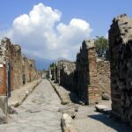 Pompeii and Mount Vesuvius SELECT tour - Journey to Pompeii’s Ancient Ruins