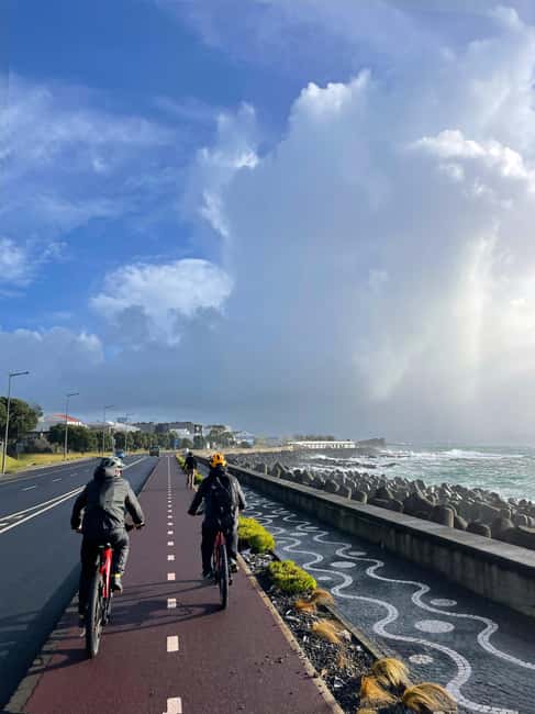Ponta Delgada: E-Bike Cycling Tour - Exploring the Historic Heart of Ponta Delgada