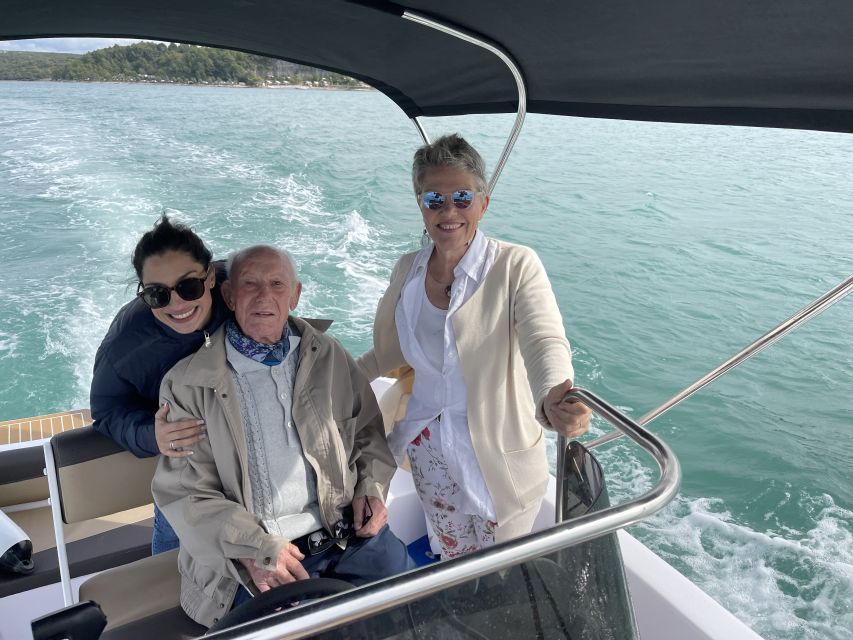 Pore: Private Snorkeling Tour with Dolphin-Watching - How the Tour Starts from Pore’s Central Location