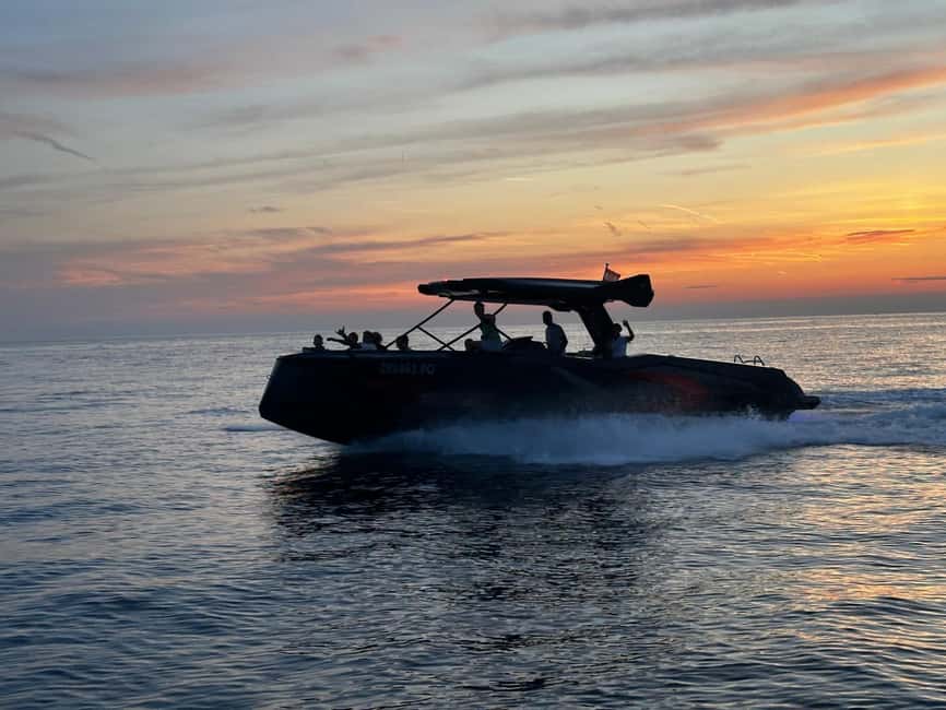 Pore: Private Yacht from Pore to Vrsar with Swimming - Swimming in Hidden Coves: A Refreshing Highlight