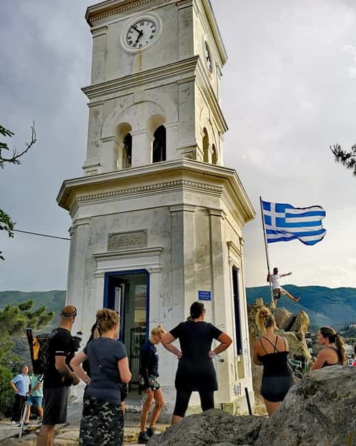 Poros: Three Peaks City Tour Hiking with Fresh Lemonade - Meeting Point and How the Tour Begins