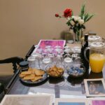 Porto: Acrylic Painting Workshop for Groups at Antero de Quental - Step-by-Step Artistic Journey: From Colors to Canvas