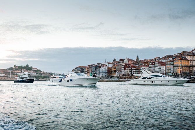 Porto and Douro: Private tour in Yacht - Exploring Porto’s Historic Cais da Ribeira from the Water