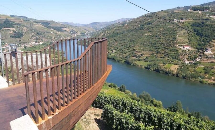 Porto: Douro Valley Private Full-Day Tour - Starting in Porto with a Personal Touch