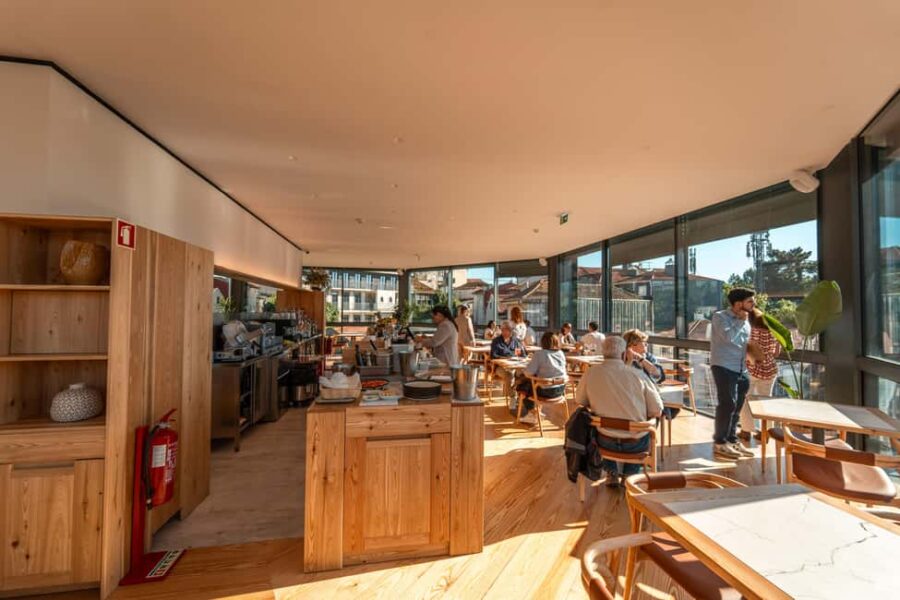 Porto: Douro Wine Tasting in the Tasting Room - The Unique Setting at the Time Out Market Porto