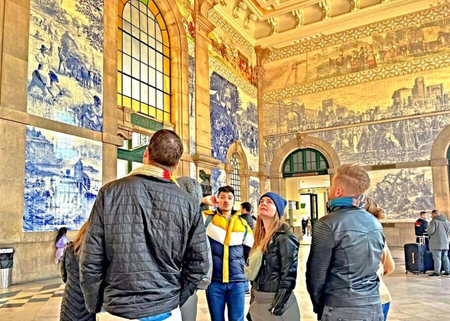 Porto Exclusive PRIVATE Walking Tour + Porto Wine tasting - Starting Point at Porto’s Cathedral Sets the Tone