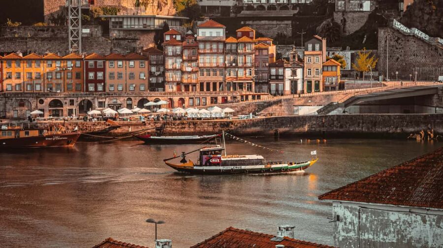 Porto: Explore 6 Iconic Bridges on an Authentic Rabelo Boat - Embarking from the Douro Acima Pier to Porto’s Historic Heart