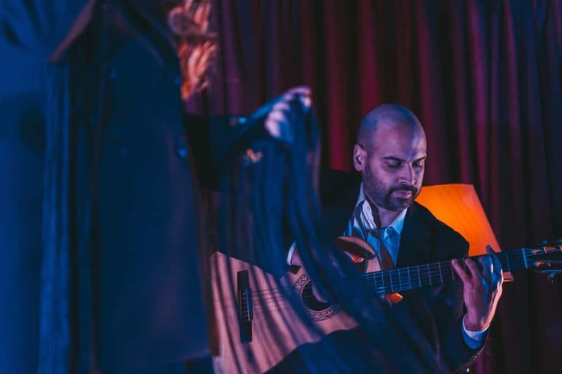 Porto: Fado Show & Dinner: A Night of Fado & Fine Dining - The Heart of Porto: Lemon Plaza at WOW