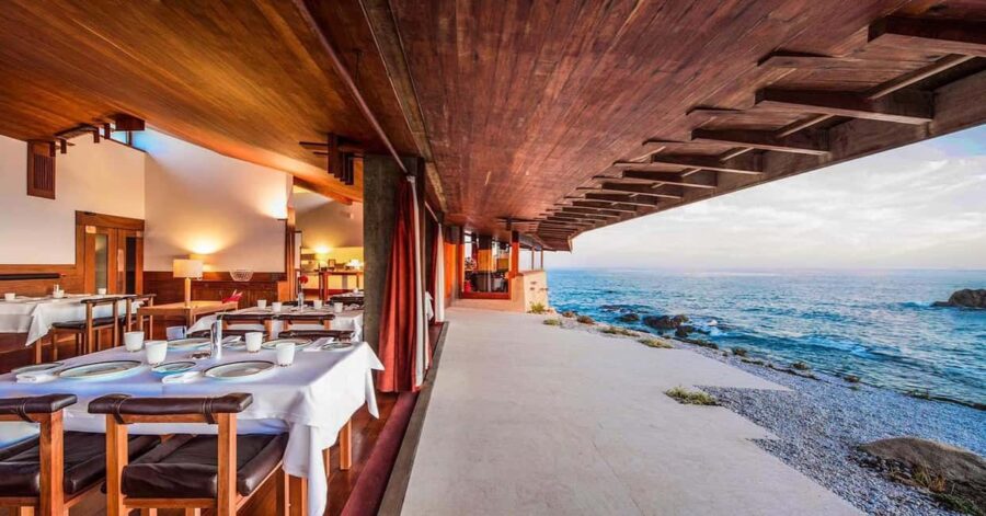 Porto: Gourmet gastronomic experience in a 2-Michelin-star restaurant - The Stunning Location Designed by Siza Vieira