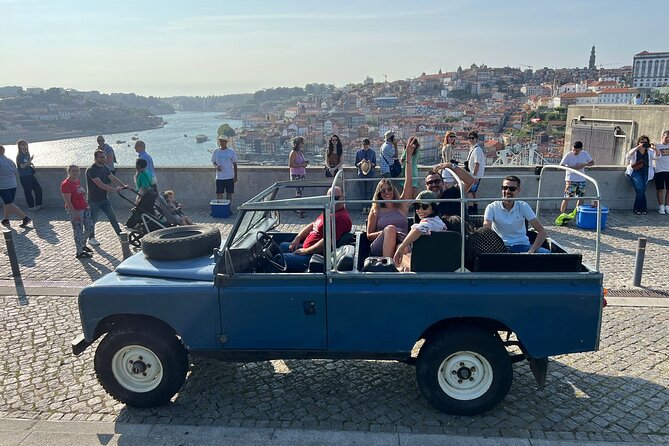 Porto in Classic Land Rover - Meeting Point and Tour Logistics