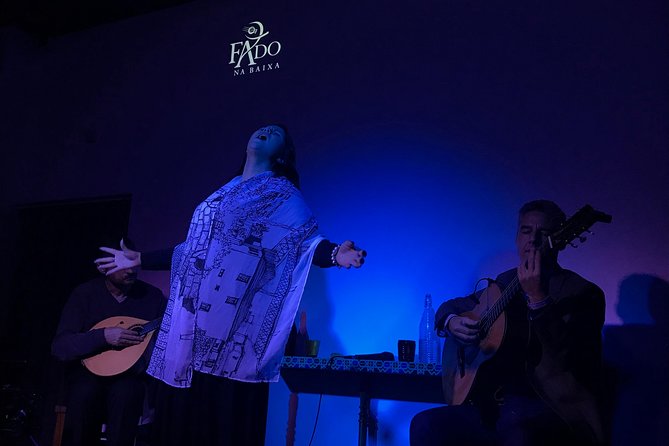 Porto: Live Portuguese Fado Experience with Port Wine - The Experience of Live Fado in an Intimate Venue