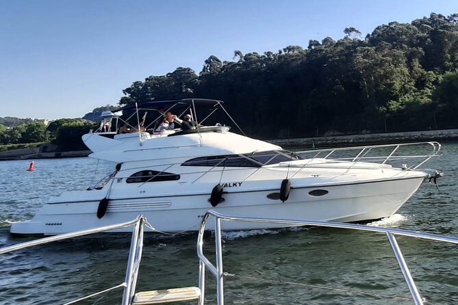 Porto: Luxury Yacht Tour of the 6 Bridges and Douro Natural Reserve - Sunset and Natural Reserve Views from the Yacht