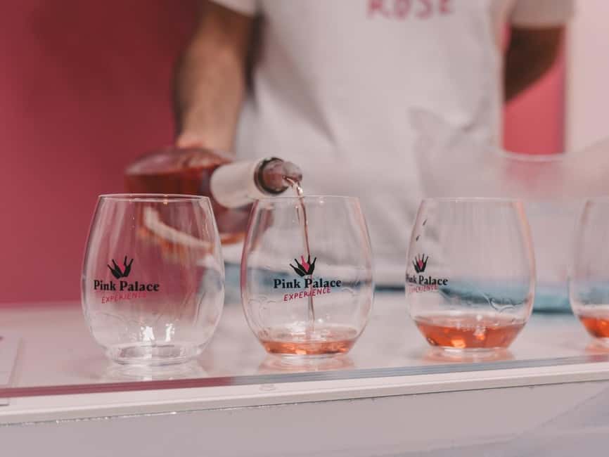 Porto: Pink Palace: The Eccentric World of Rosé Wine - Discovering the Fascinating World of Rosé
