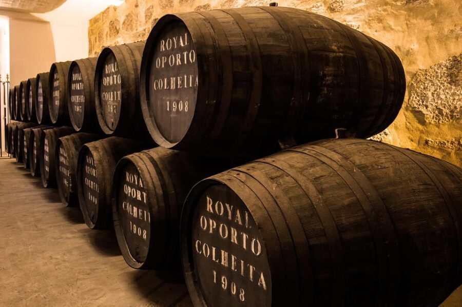 Porto: Premium Tour at Real Companhia Velha - Visiting Porto’s Historic Cellars in Vila Nova de Gaia