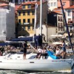 Porto: Private Douro River Cruise for up to 8 people with wine tasting - Starting Point and Meeting Arrangements in Vila Nova de Gaia
