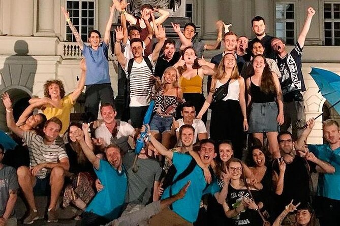 Porto Pub Crawl With Unlimited Beer - Starting Point at Cats Hostel Porto