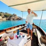 Porto San Paolo: Day Tour to Tavolara and Molara fish-Lunch - Relaxing on a Comfortable Classic Boat