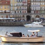 Porto: Six Bridges Douro River Cruise with Drinks - The Luxury Boat and Its Comfort Features