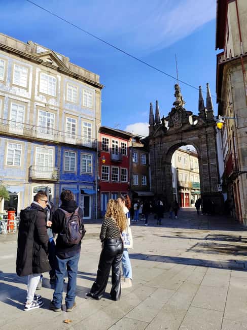 Porto:Braga & Guimarães Small-Group Full Day Tour with lunch - Discover Portugal’s Oldest Cathedral in Braga’s Historic Center