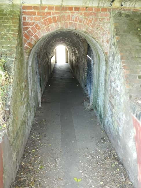 Portsmouth: Old Portsmouth Guided Walk - Exploring Old Portsmouth’s Streets and Hidden Corners