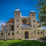 Portsmouth Tour App, Hidden Gems Game and Big Britain Quiz (1 Day Pass) UK - Discovering Portsmouth’s Hidden Corners with GPS Guidance