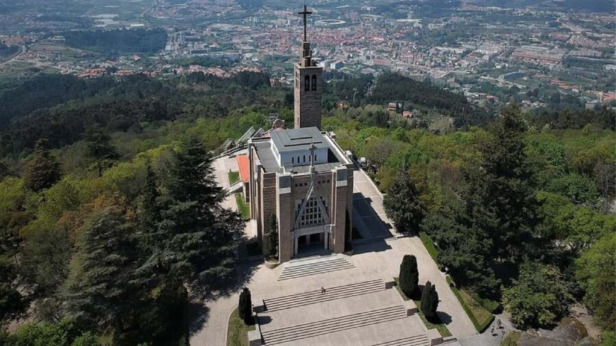 Portugal Origin Guimarães Private Tour - Guimarães: Portugal’s Birthplace and Historic Heart