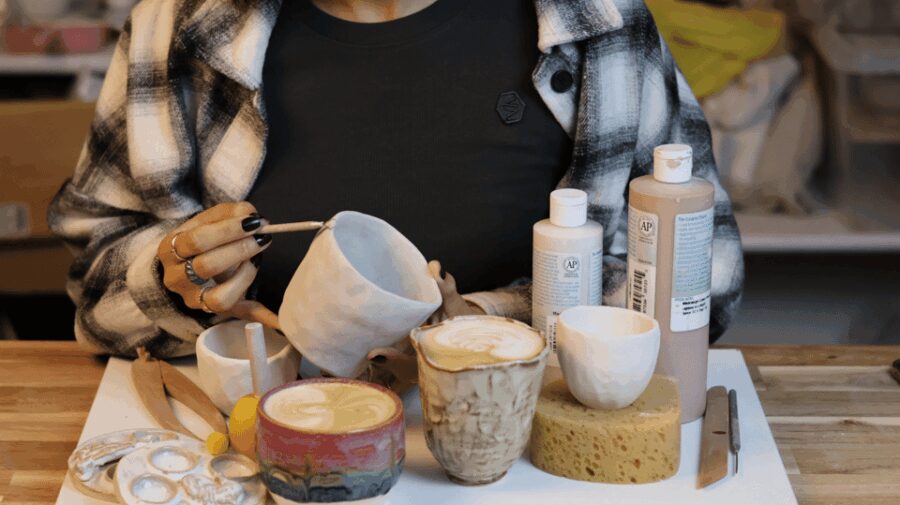 Pottery Workshop and Wine  Barcelona - What the 2-Hour Pottery Class Covers